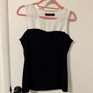 The Limited Black and White Sleeveless Blouse Size Medium